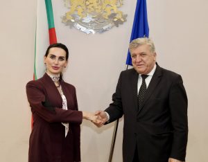 Посолството на Р България в Швеция отчита рязък спад на случаите на измамени за работа български граждани