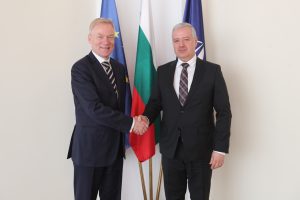 FIMI пуска дрон Mini 3 с 48MP сензор на Sony и тегло 249g · TechNode