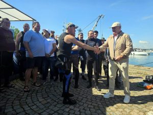 МОСВ участва в подводно почистване на пристанището в Созопол