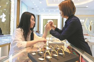 Китай ще засили регулацията върху капацитета за производство на фотоволтаици през 2026 г