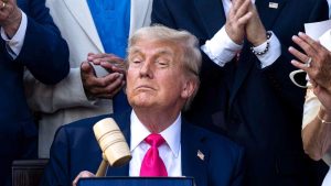 Откриване на изложение за научни и технологични постижения в областта на природните ресурси