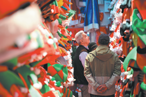 Yiwu задава ритъма на глобалната коледна търговия